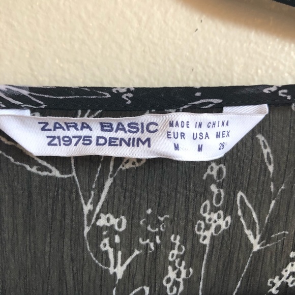 Zara blouse - Picture 2 of 4